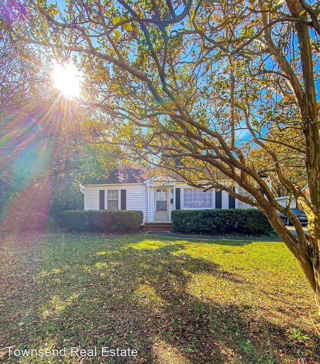 Building Photo - 2 br, 1 bath House - 120 Kirkland Dr