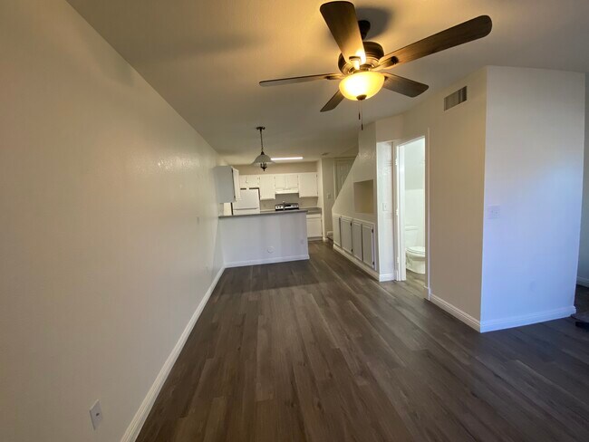 Building Photo - 2301 E University Dr