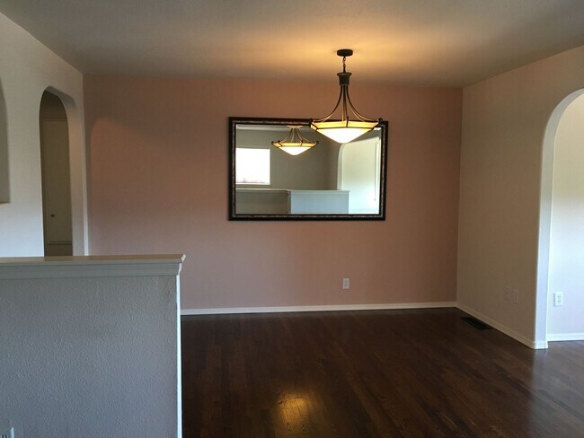 Foto del edificio - 629 Morrell Blvd