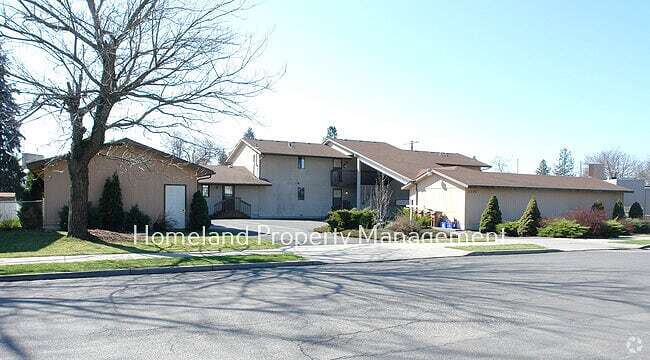 Primary Photo - 2307 W Cleveland Ave