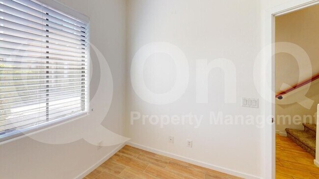 Building Photo - 7323 E Belleview St