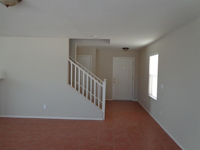 Building Photo - 6913 S Goshawk Drive