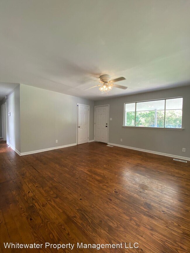 Foto del edificio - 3 br, 1 bath House - 304 McDonald Drive