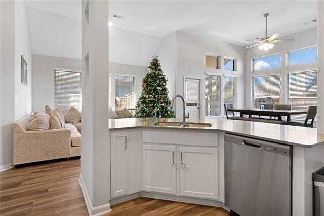 Foto del edificio - 16521 Garden Dr