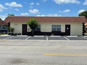 Building Photo - 7910 SW 10th Ct