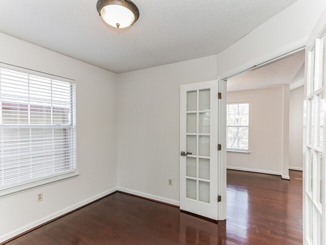 Foto del edificio - 3-bedroom condo in Alpharetta