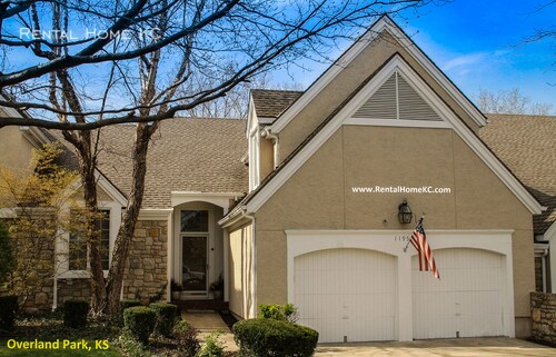 Foto principal - Elegant and Spacious Maintenance-Provided ...