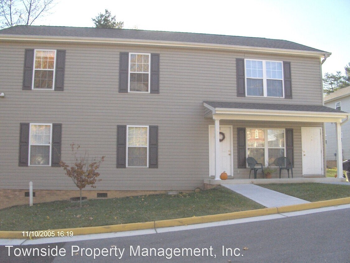 Foto principal - 3 br, 2 bath House - 617 Montgomery St.