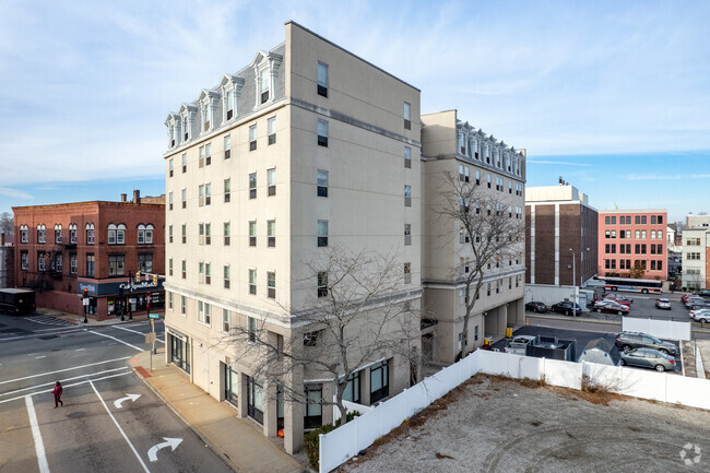 Building Photo - Bixby Brockton Apartments