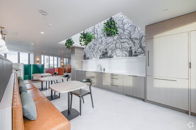 Sky Lounge con gran cocina comunitaria - Swell