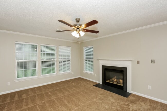 Building Photo - 5271 Moonlight Trail SW