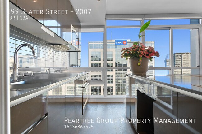 Photo du bâtiment - Silky Slater-1 bedroom condo apartment in ...