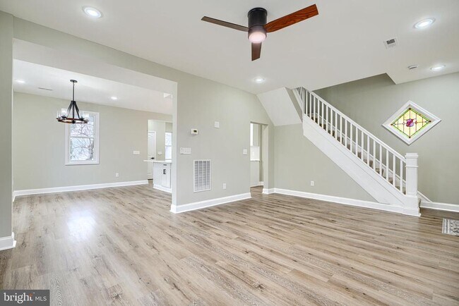 Foto del edificio - 3901 Forrester Ave