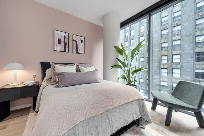 Photo - 62 E Wacker Pl Apartment