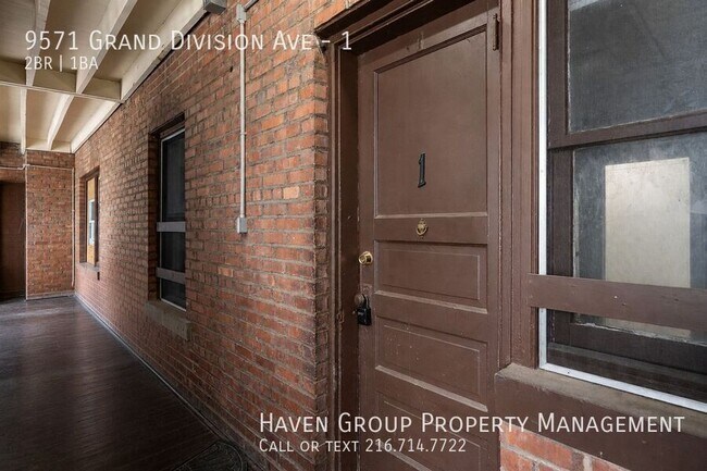 Building Photo - 9571 Grand Division Ave