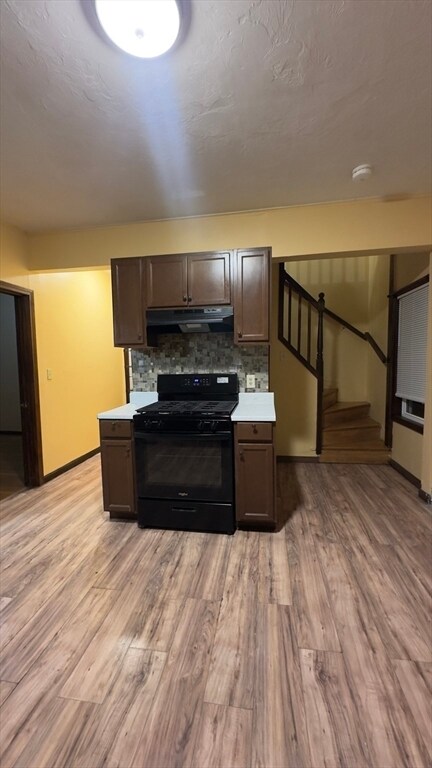 Building Photo - 51 Ford St