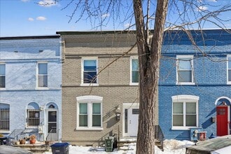 Building Photo - 1226 Carrollsburg Pl SW