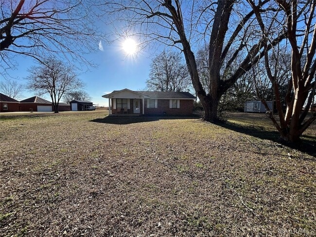 Foto del edificio - 1100 Ashurst Bar Rd