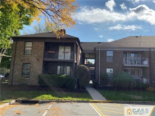 Building Photo - 323 Gill Ln