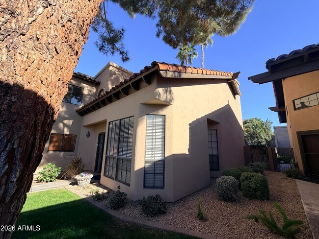 Foto del edificio - 11631 N 41st St