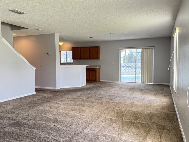 Building Photo - 510 Rena Dr