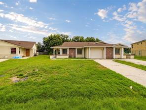 Building Photo - 660 Royalty Ct