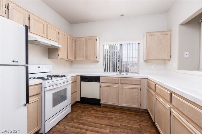 Foto del edificio - 1851 Hillpointe Rd