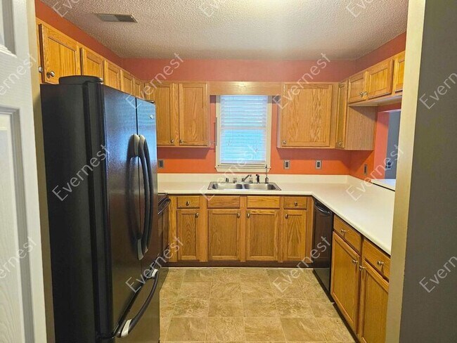 Foto del edificio - 4732 Cheshire Cir