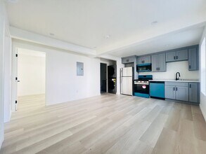 Building Photo - 1817 S Highland Ave