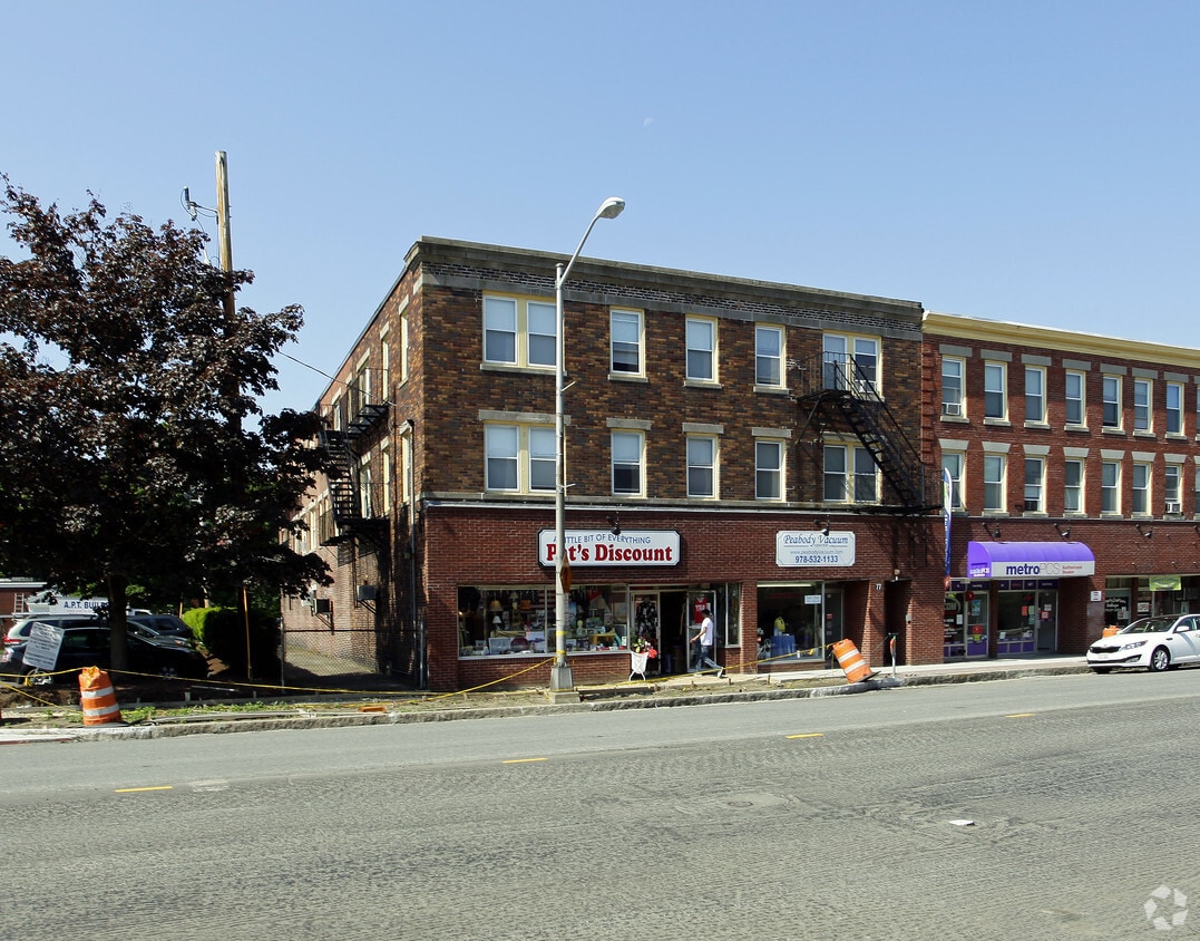 Primary Photo - 77 Main St