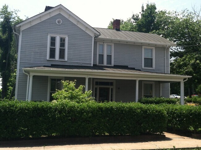 226 W. South St - 226 W South St