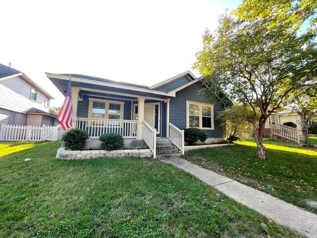 Building Photo - Cozy one story in Plum Creek!