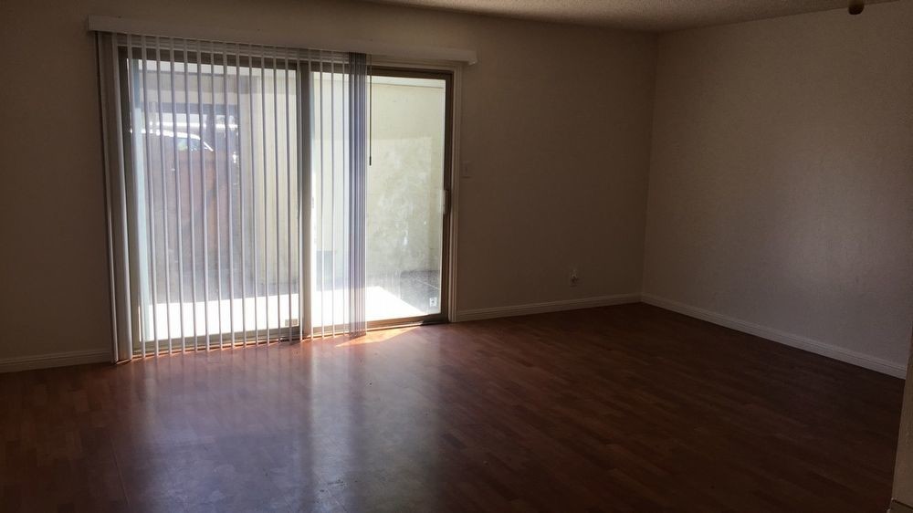 Foto del edificio - 31 Meadowbrook Ave.