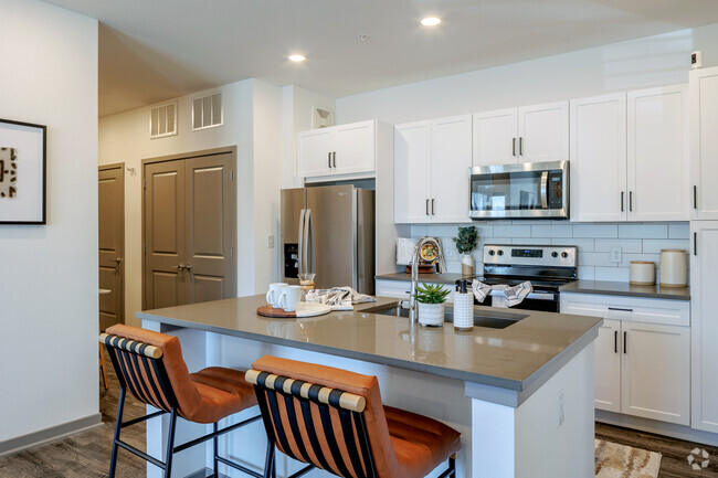 2BR, 2BA - 1,067SF - Kitchen - Notch66 Luxury Apartment Homes