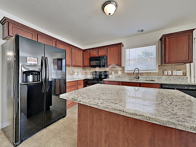 Foto del edificio - 3206 Gaslight Ln