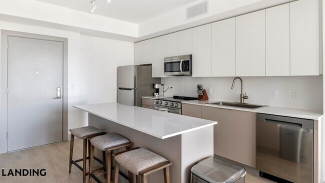 Foto del edificio - 1155 NE 126th St