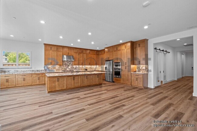 Building Photo - 166 Cider Cir
