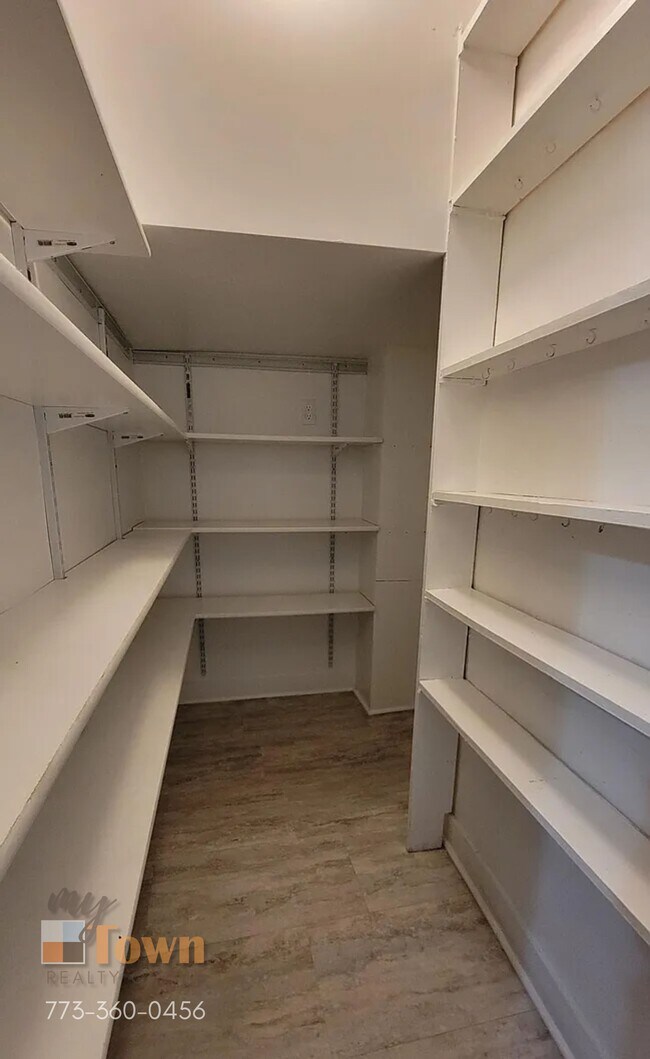 Building Photo - 2507 W Gunnison St