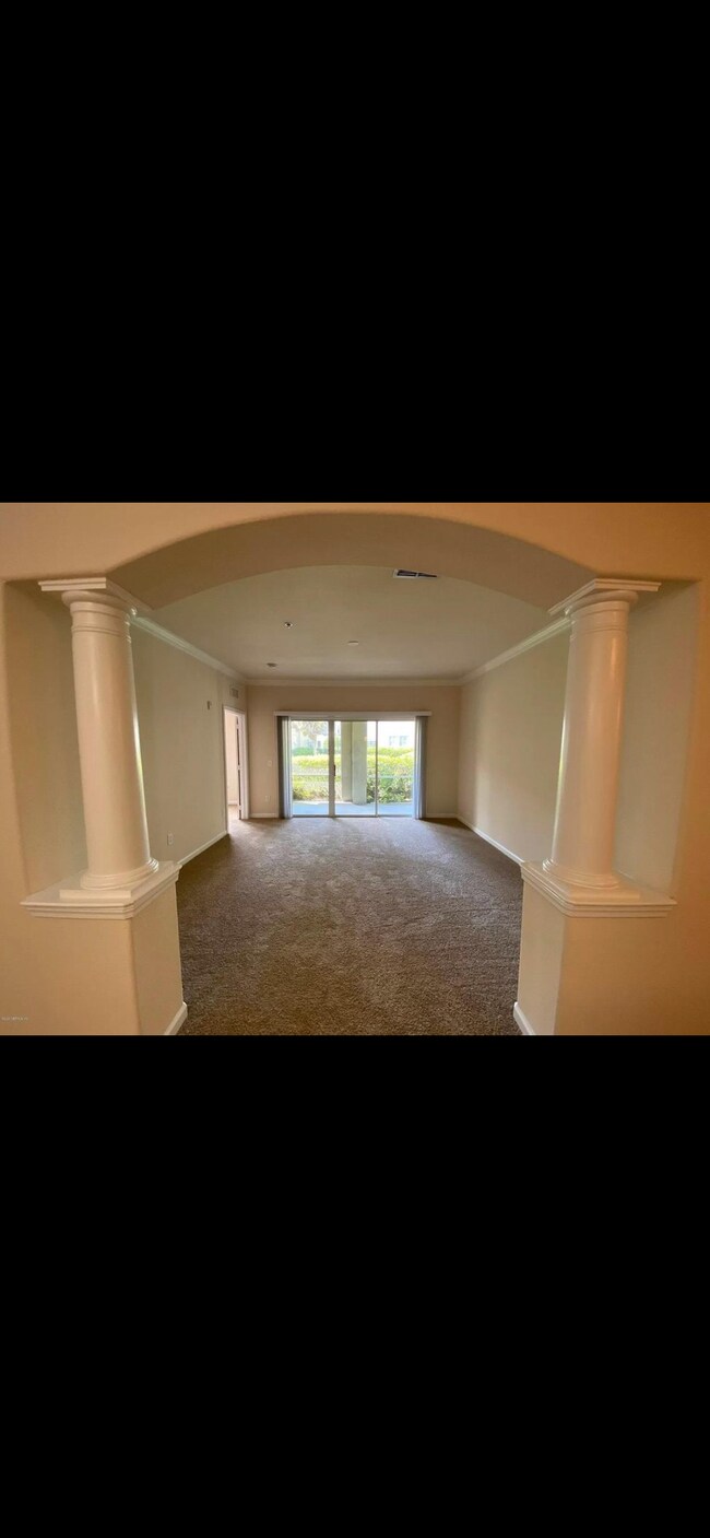 Building Photo - 8290 Gate Pky W