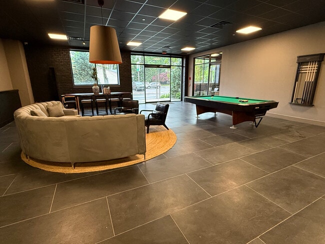 Lobby - 215 Newark Pompton Tpke