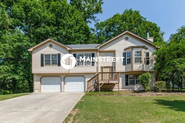 4 Bedroom Pet-Friendly Home in Lawrenceville, GA with Main Street Renewal - 4 Bedroom Pet-Friendly Home in Lawrenceville, GA with Main Street Renewal