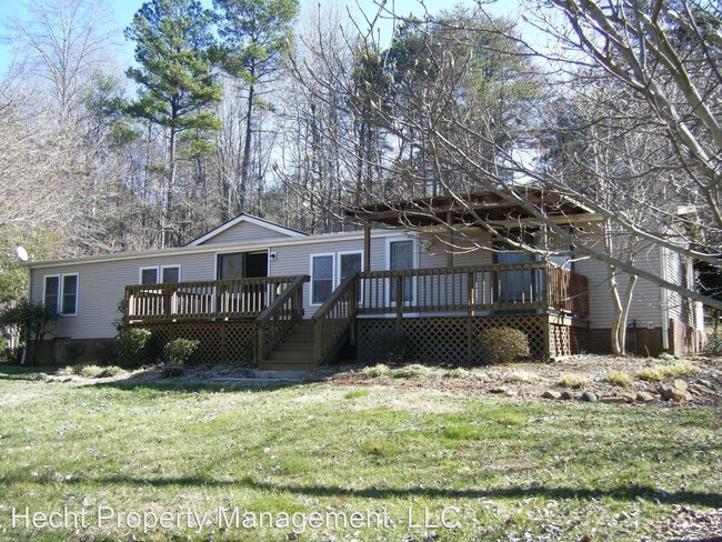 Building Photo - 4 br, 2 bath House - 4053 Chevlot Hills Rd.