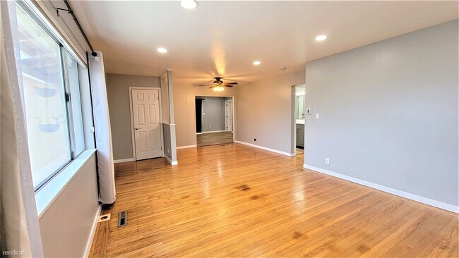 Building Photo - 4 br, 2 bath House - 553 Mildred Place