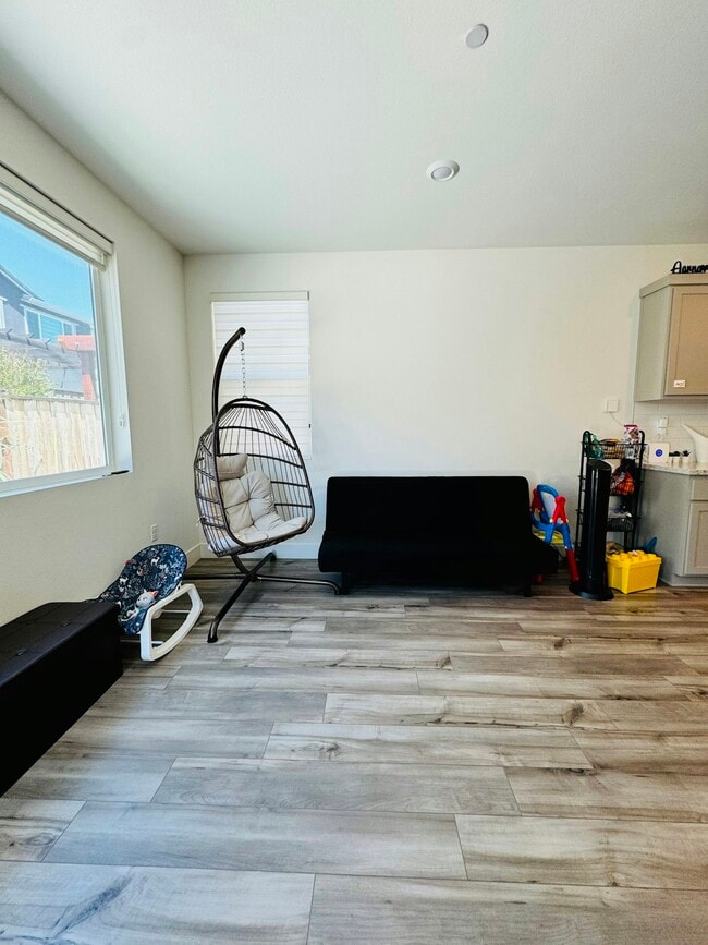 Building Photo - 5330 Clauzetto Wy