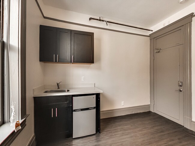 Foto del edificio - 614 Pine St