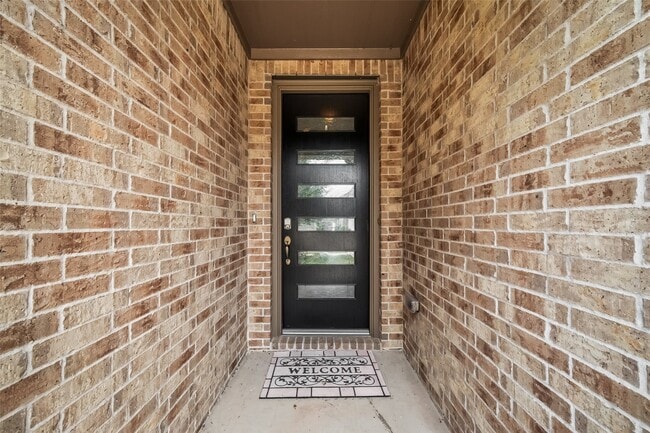 Building Photo - 8522 Belfast Mnr Ln