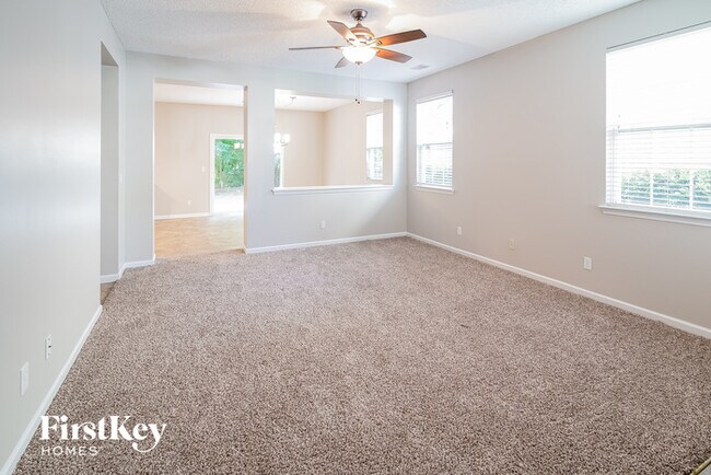 Foto del edificio - 112 Chemistry Cir