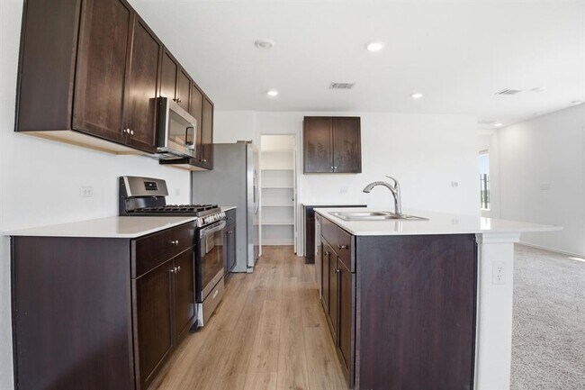 Foto del edificio - 12213 Rising Moon Ln