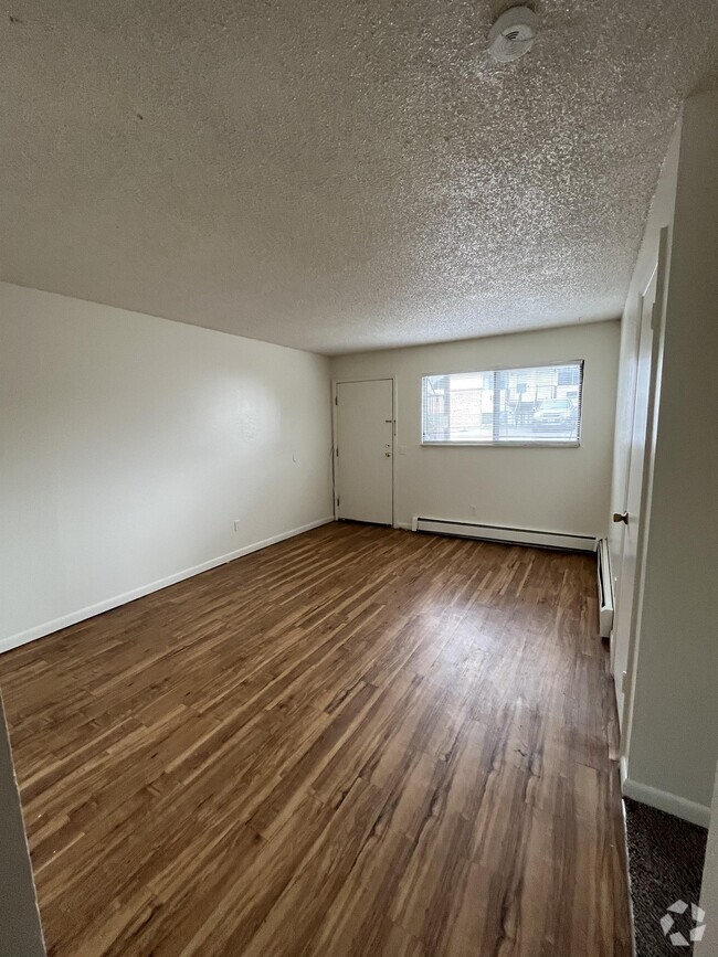 Building Photo - 2515 W 27th St