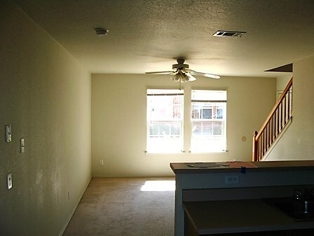 Foto del edificio - 311 Creek St